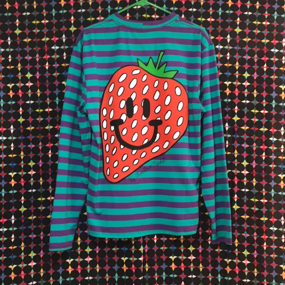 Nwt exclusive L/e guess x chinatown striped L/s - Picture 2 of 7